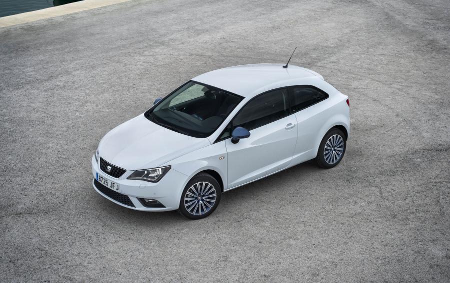  Seat Ibiza SC Connect 2015 года  (фото 4 из 9)